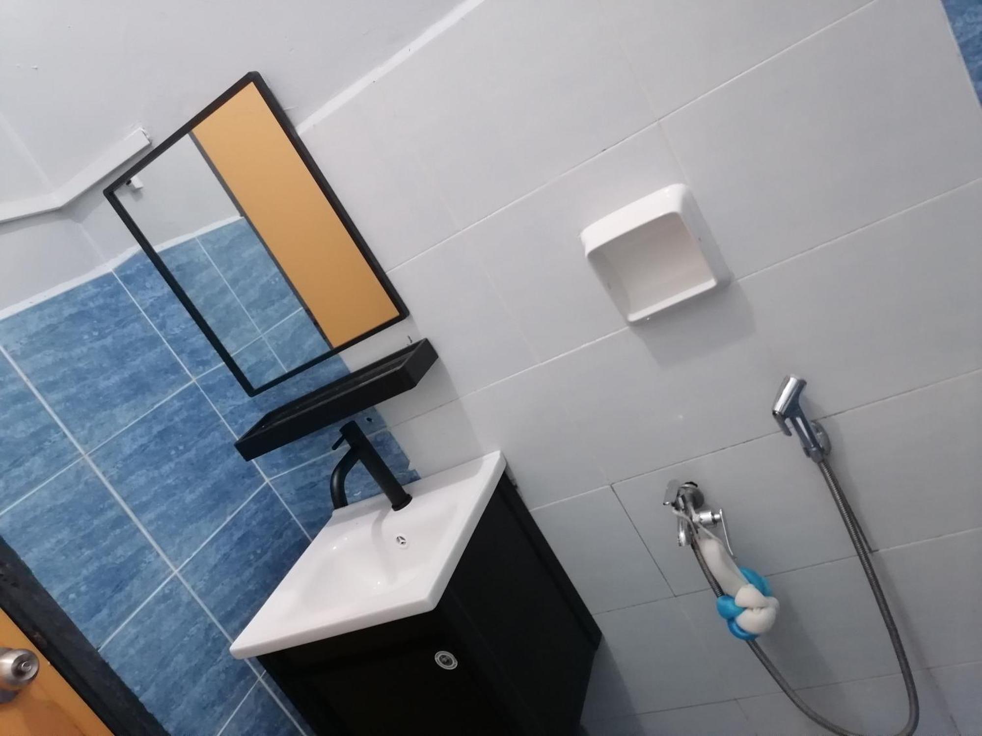 Dkamar Homestay At Desaru, Fully Aircond, Wifi, Coway, Street View 4 Min To Desaru Beach Kangkar Chemaran 외부 사진