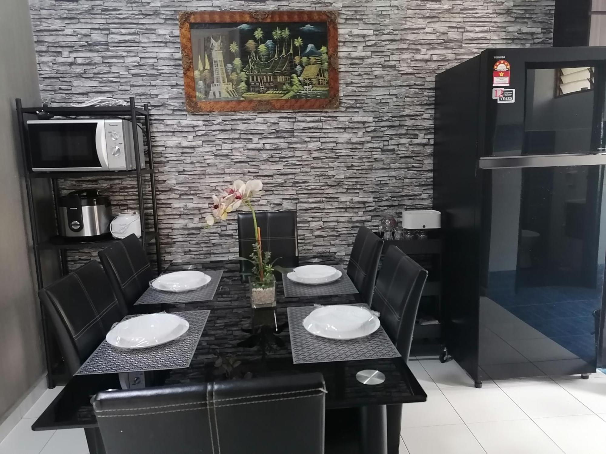 Dkamar Homestay At Desaru, Fully Aircond, Wifi, Coway, Street View 4 Min To Desaru Beach Kangkar Chemaran 외부 사진