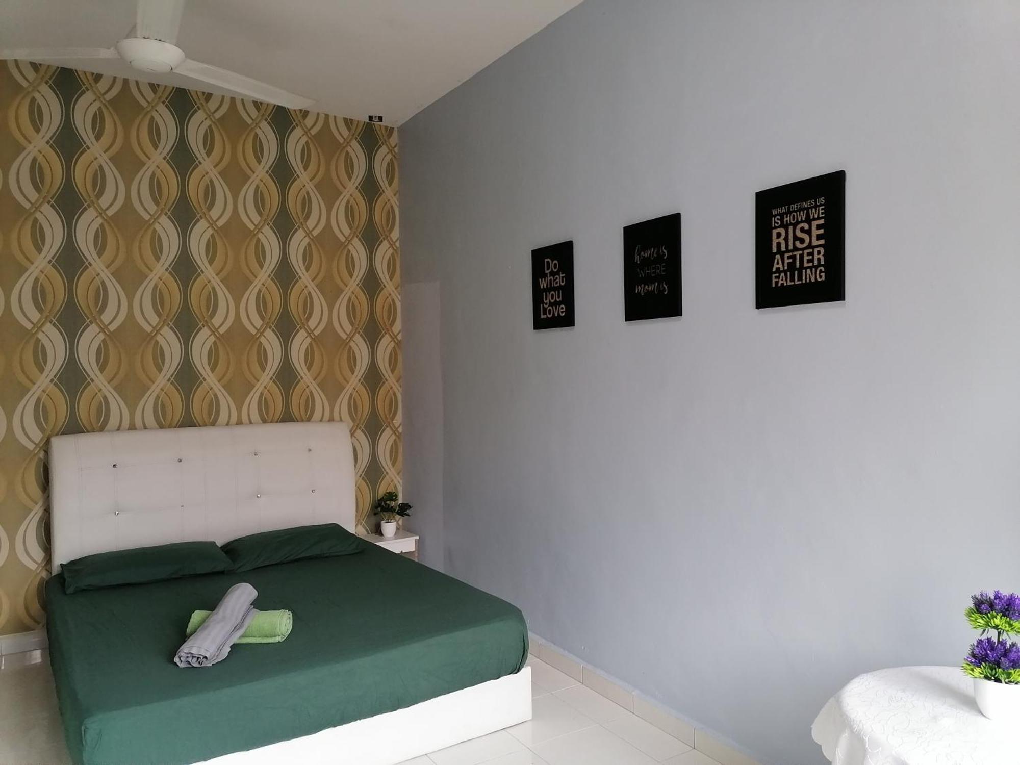 Dkamar Homestay At Desaru, Fully Aircond, Wifi, Coway, Street View 4 Min To Desaru Beach Kangkar Chemaran 외부 사진
